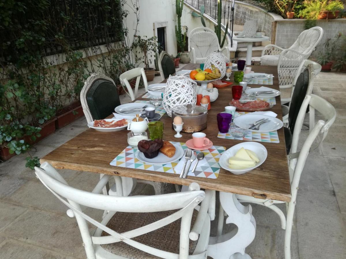 The Orange Groove Bed & Breakfast Bari Exterior foto